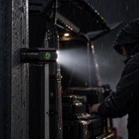 Linterna EDC Compacta 2000 LM · 3 LED, Magnética y Recargable